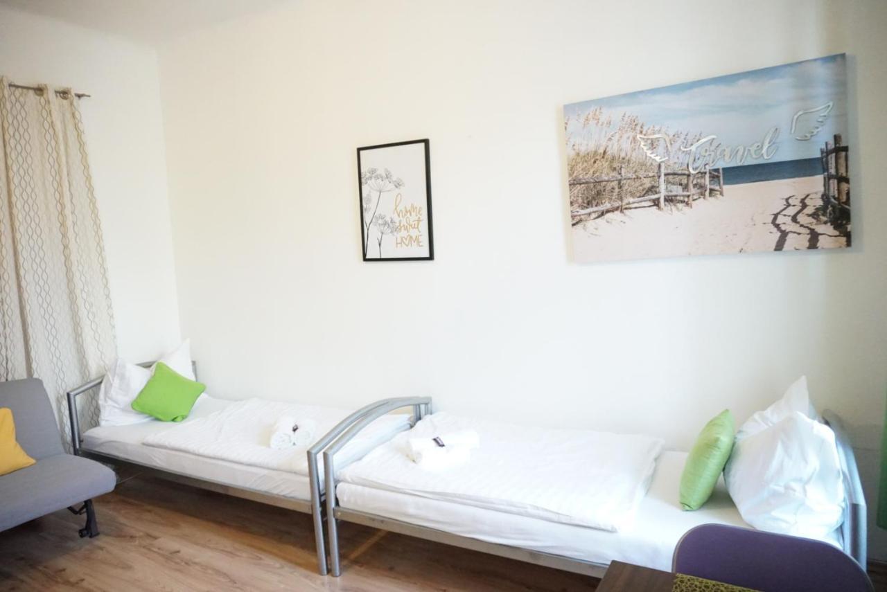 Contactless Check-In Room4You Waehring Viena Exterior foto